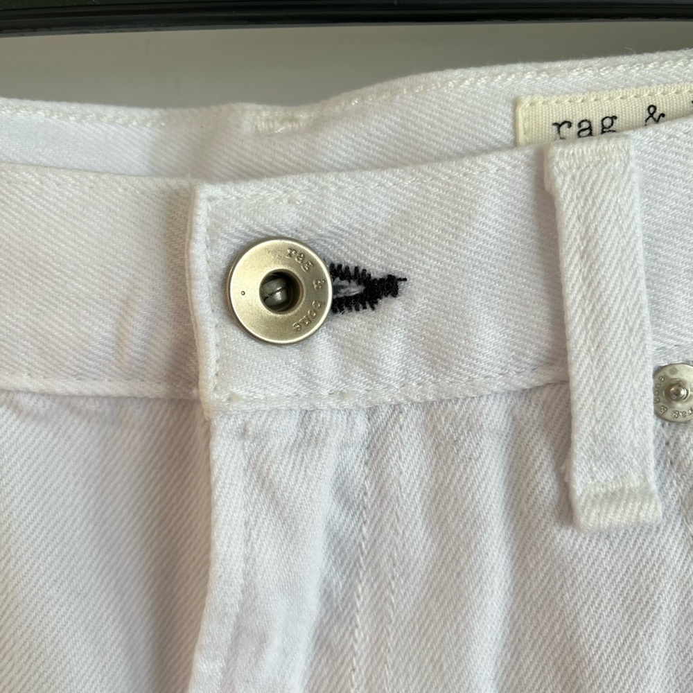 Rag & Bone White Embroidered Justine Shorts - various sizes - Picture 5 of 12